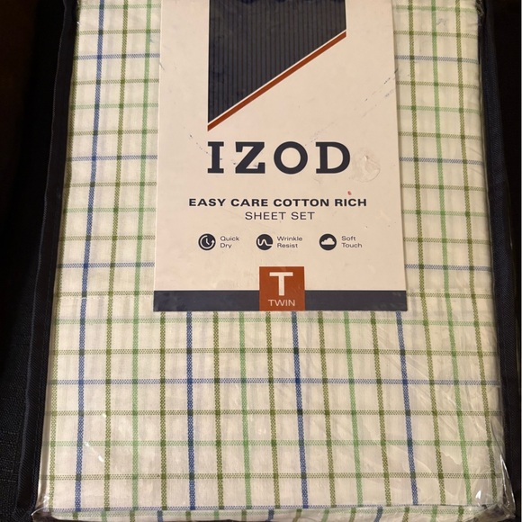 Izod Twin Sheet Set - Blue and Green Checkered - Picture 1 of 3